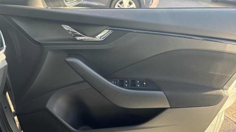 Skoda Scala 1.0 TSI 116 SE Edition 5dr DSG Petrol Hatchback